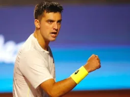 Tomás Barrios brilla en su debut en la qualy del Abierto de Australia.