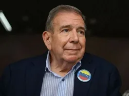 Edmundo González inicia su viaje hacia la libertad en América Latina.