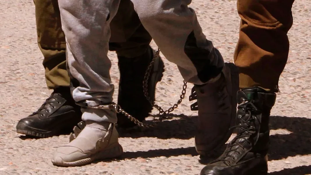 Robo de jeep en Viña del Mar culmina en captura tras intensa persecución.