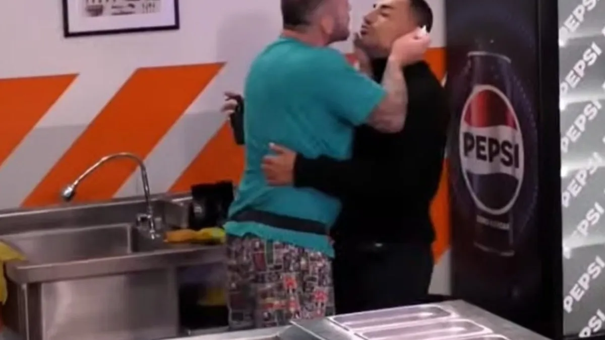 Andrés Caniulef y su compañero: un beso que sorprendió en Palabra de Honor.