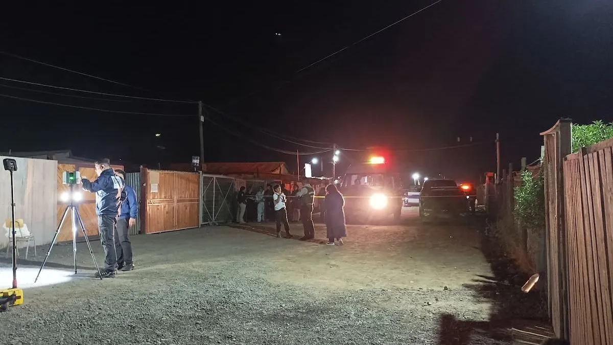 Hombre de 26 años asesinado a disparos en plena vía pública en Lampa. Hombre de 26 años asesinado a disparos en plena vía pública en Lampa.