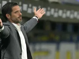 Riquelme y su crucial decisión sobre el futuro de Fernando Gago en el club.