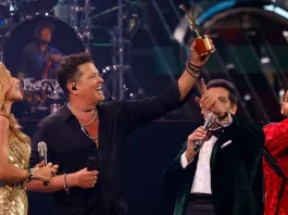Carlos Vives deslumbra en Viña 2025 y se lleva las Gaviotas de Plata y Oro.