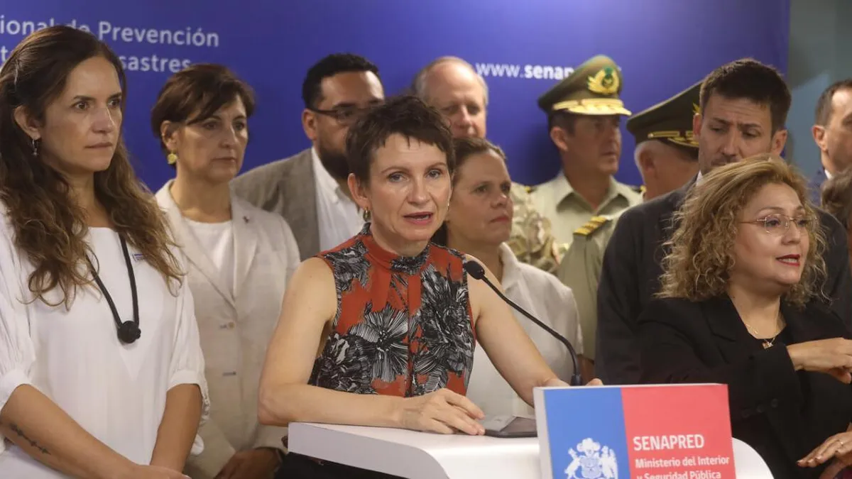 Tohá anuncia fin del toque de queda tras 207 detenciones; investigan robos en el norte.