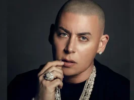 Cosculluela enfrenta serios cargos criminales tras su arresto.