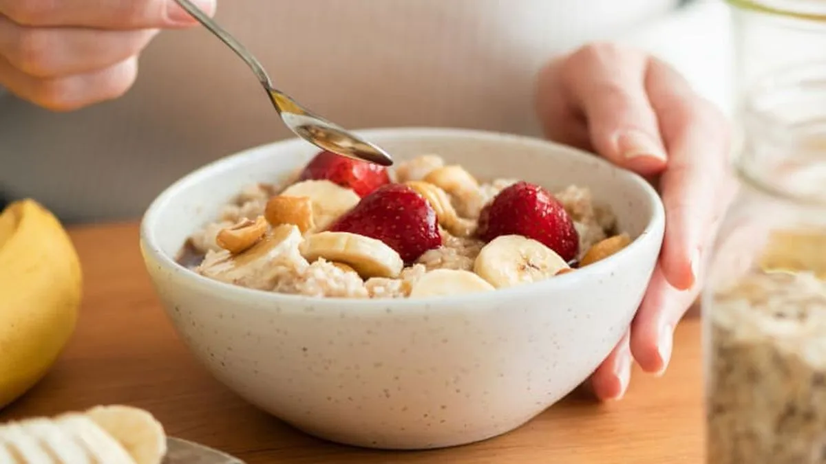 Descubre las frutas ideales para un desayuno saludable y bajo en azúcar. Descubre las frutas ideales para un desayuno saludable y bajo en azúcar.