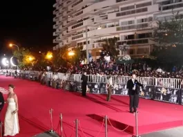 Figuras del espectáculo se retiran de la Gala de Viña por controversia inesperada.