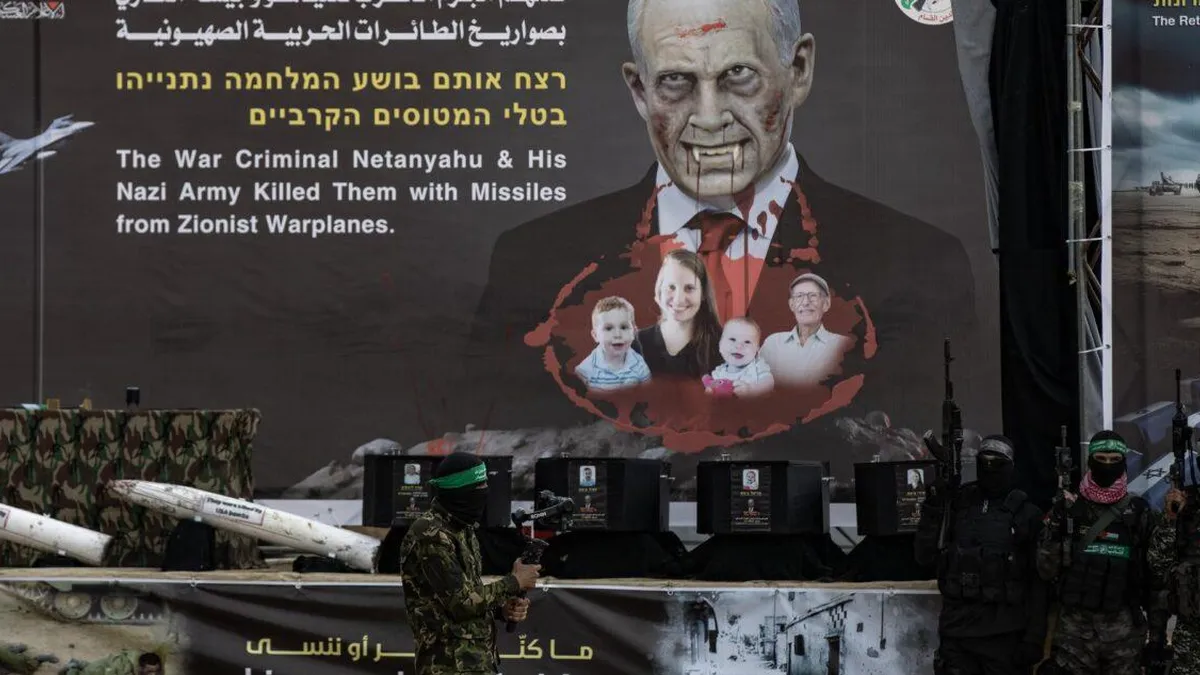 Hamás entrega cuerpos en Gaza: un acto que provoca reacciones internacionales.