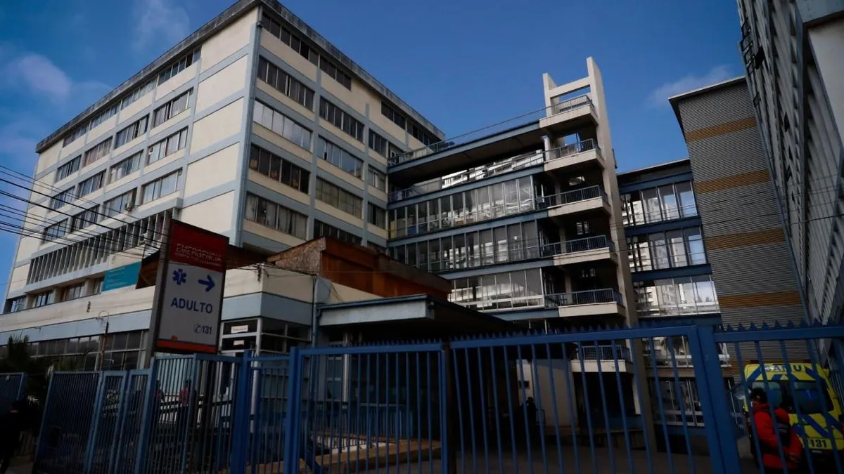 El Hospital Carlos Van Buren reprograma atenciones tras avistamiento de ratón.