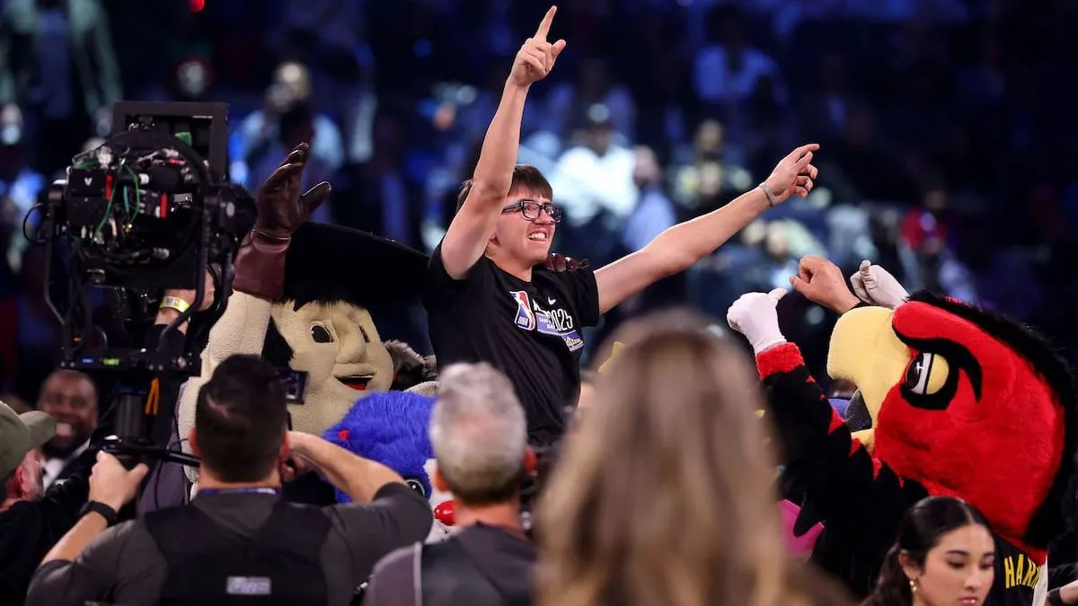 El joven universitario que superó a Damian Lillard en el NBA All-Star 2025.