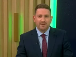 El periodista admite su error al aceptar censura en la entrevista a Milei.