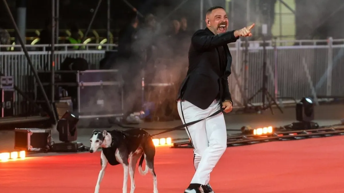 José Antonio Neme y Ramoncito deslumbran en la Gala de Viña: ¡Un gran dog lover!