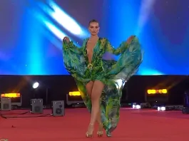 Kika Silva deslumbra en la Gala de Viña con el icónico vestido de JLO