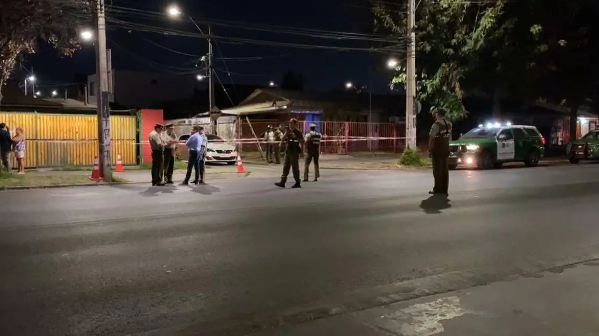 Mujer herida de bala durante control vehicular en Macul