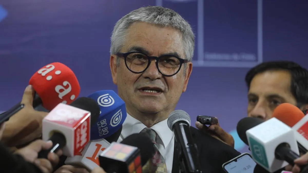 Marcel apoya traspasos de Corfo y valora investigación de Contraloría.