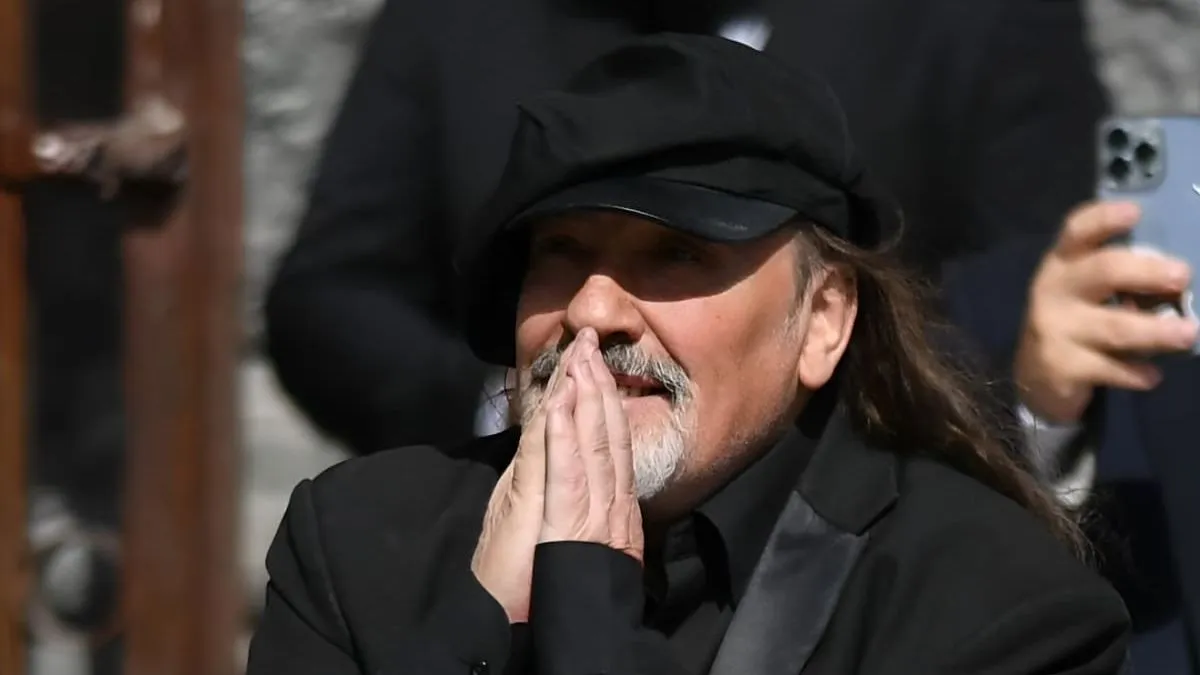 Explorando la extrema unción de Miguel “Negro” Piñera y sus significados.