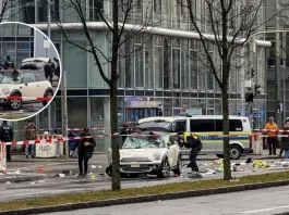 Auto embiste a manifestantes en Alemania; 30 heridos y conductor detenido.