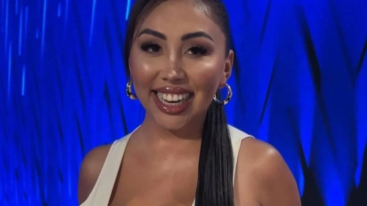 Naya enfrenta problemas con Carabineros por falta de directiva para su gala. Naya enfrenta problemas con Carabineros por falta de directiva para su gala.