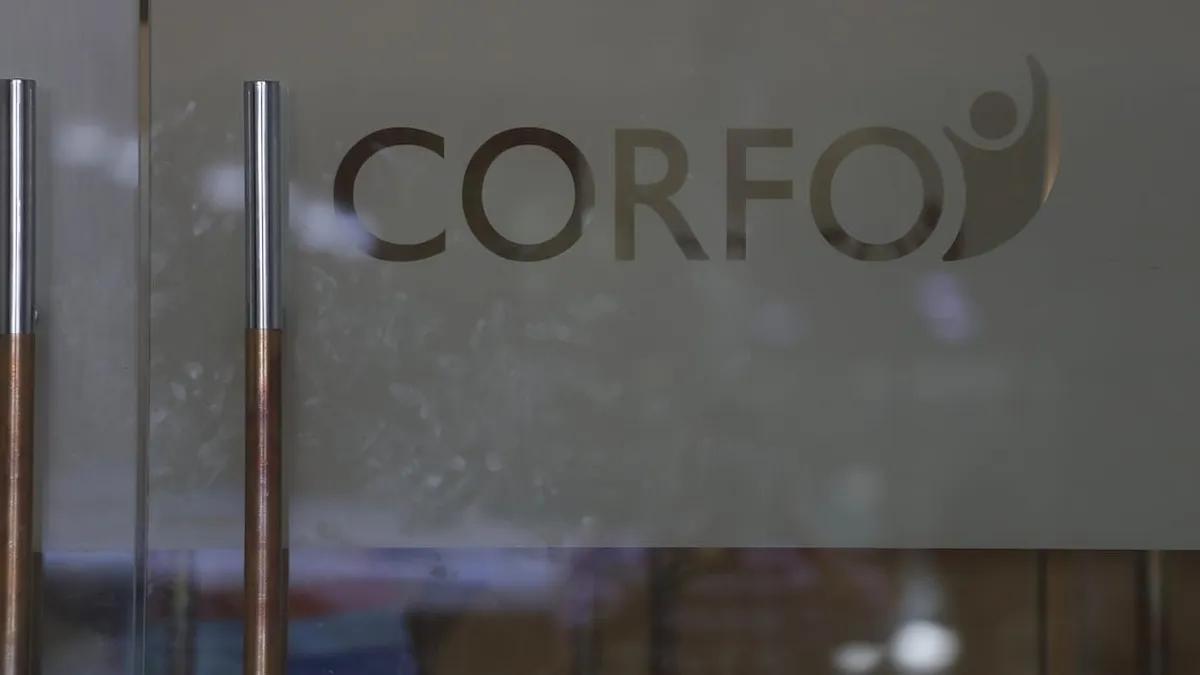 Ministra Tohá responde a críticas: "La oposición recortó fondos en su gobierno". Ministra Tohá responde a críticas: "La oposición recortó fondos en su gobierno".