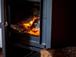 Osorno revisa la prohibición de calefactores a leña no certificados en nuevo PDA.