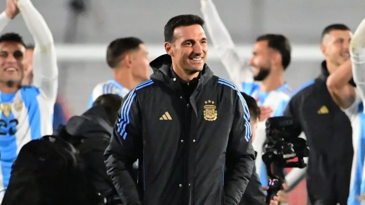 Un talentoso jugador argentino busca su oportunidad en la selección nacional.