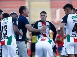 El DT de Palestino habla sobre el futuro de Iván Román y su crecimiento como jugador.