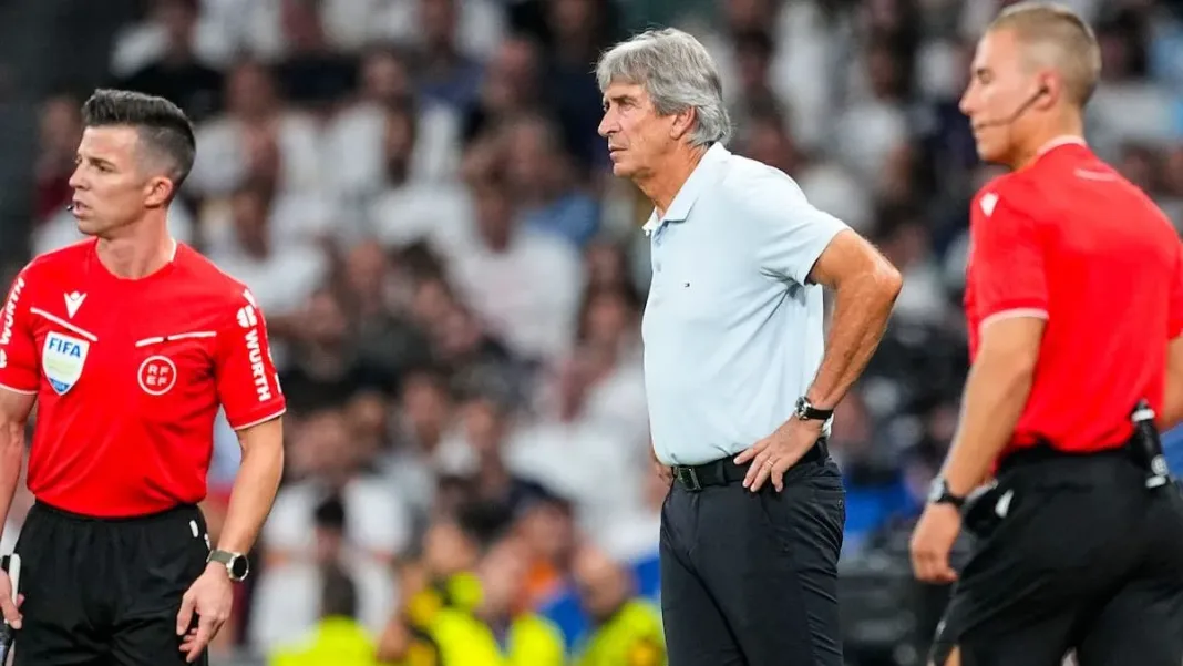 Manuel Pellegrini defiende el arbitraje tras los reclamos del Real Madrid.