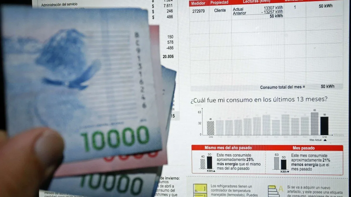 Descubre cómo calcular tu compensación por cortes de luz en agosto.