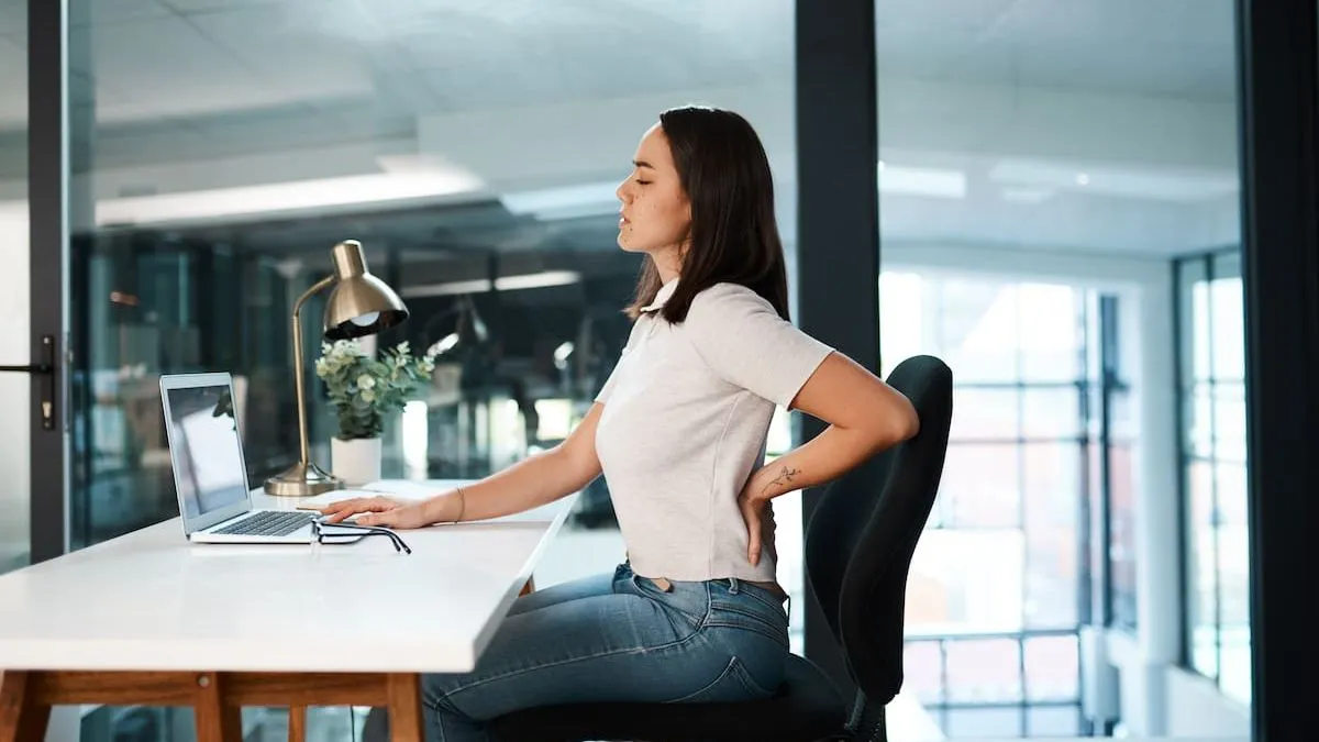 Descubre el hábito que amenaza tu corazón como el tabaco. ¡Infórmate ya!