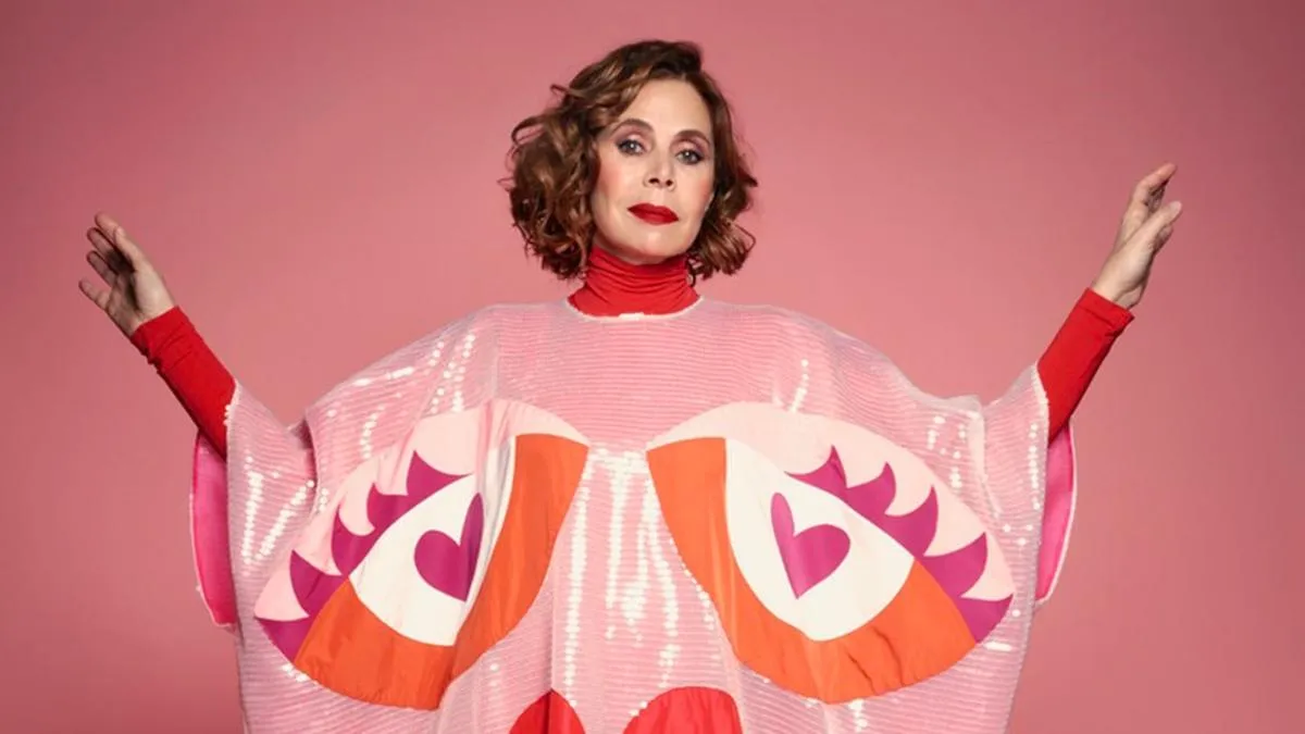 Ágatha Ruiz de la Prada presenta su exposición única y gratuita en Buenos Aires.