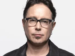 Alfredo Lewin revela su inesperado romance con una famosa periodista.