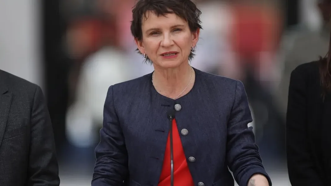 Tohá celebra decisión del TC sobre reforma de pensiones: un avance para Chile.