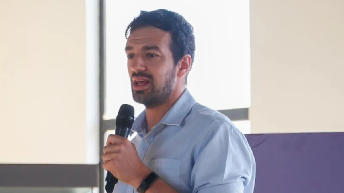 Tomás Vodanovic critica la gestión de Cathy Barriga: "La muni estaba destruida". Tomás Vodanovic critica la gestión de Cathy Barriga: "La muni estaba destruida".