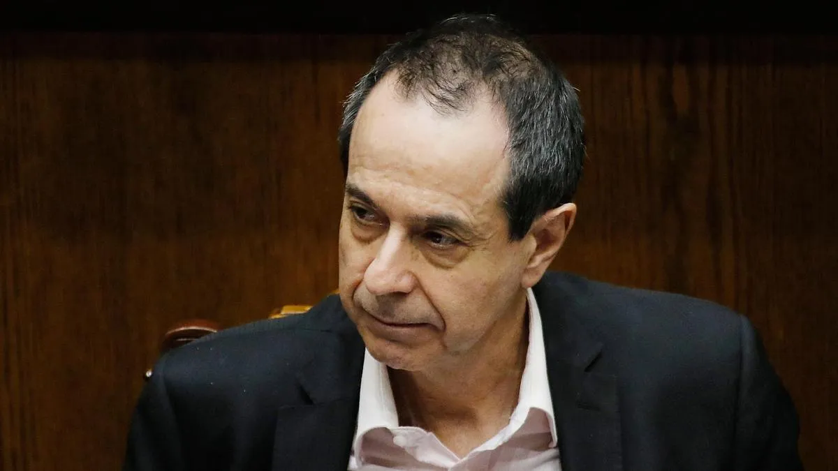 La justicia niega indemnización a ex subsecretario por acusaciones de acoso.