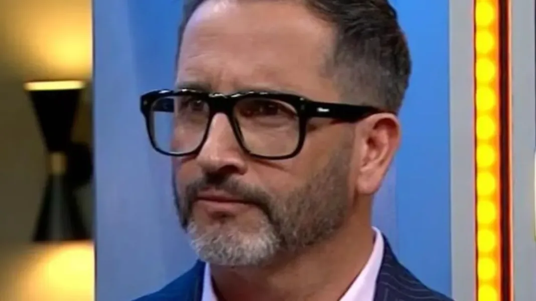 Eduardo Fuentes revela su difícil infancia tras ser acusado de falta de empatía.