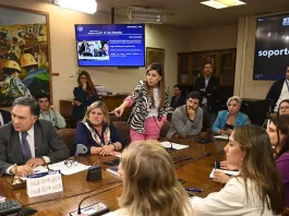 Monsalve invoca reserva de antecedentes ante la comisión investigadora.