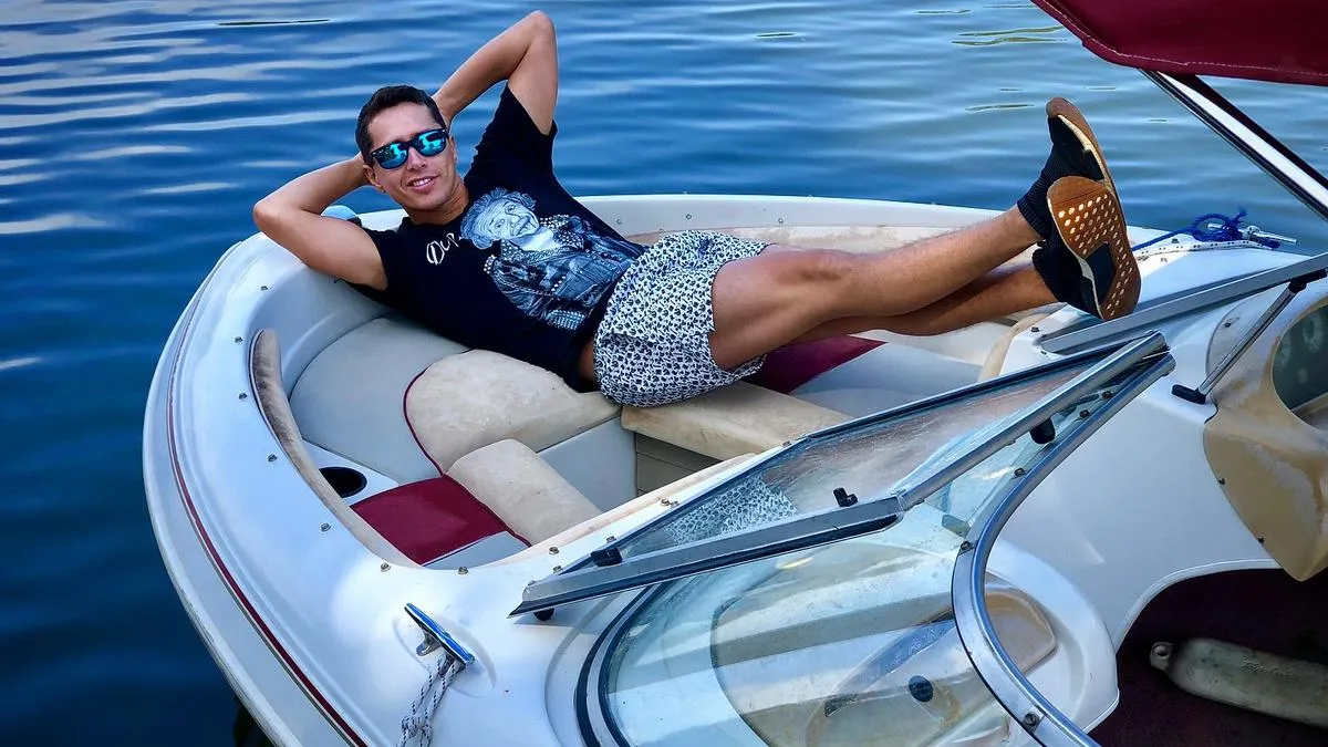 La Dirección del Trabajo refuta el argumento de Karol Lucero sobre el pago de sueldos. La Dirección del Trabajo refuta el argumento de Karol Lucero sobre el pago de sueldos.