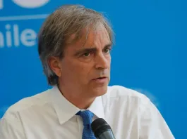 Cruz-Coke responde a Matthei sobre la crisis en Chile Vamos por la presidencia del Senado.