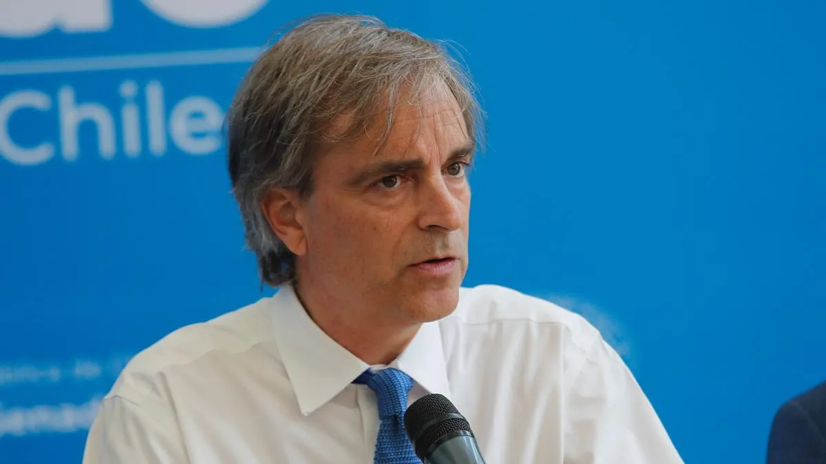 Cruz-Coke responde a Matthei sobre la crisis en Chile Vamos por la presidencia del Senado. Cruz-Coke responde a Matthei sobre la crisis en Chile Vamos por la presidencia del Senado.