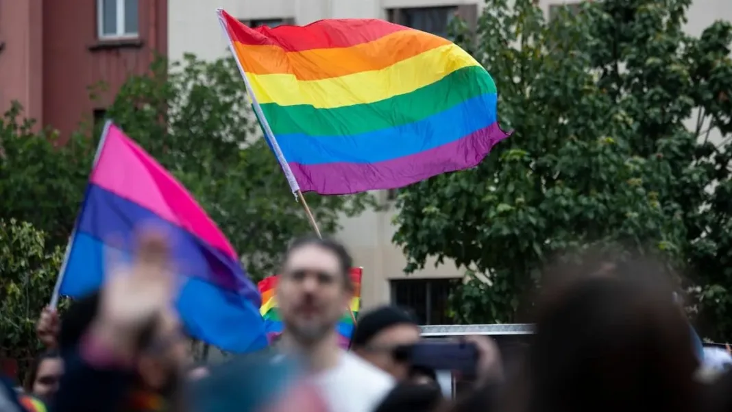 Informe del Movilh revela retrocesos en derechos LGBTIQ+ en 2024