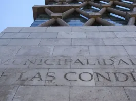 Las Condes enfrenta un pago de $10 mil millones tras fallo del Tribunal Constitucional.
