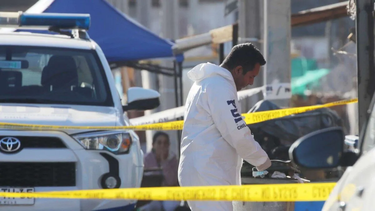 Homicidio en San Ramón: un hombre apuñalado tras discusión con varios individuos.