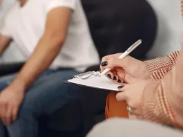 El mayor estudio genético del trastorno bipolar redefine su herencia y comprensión.