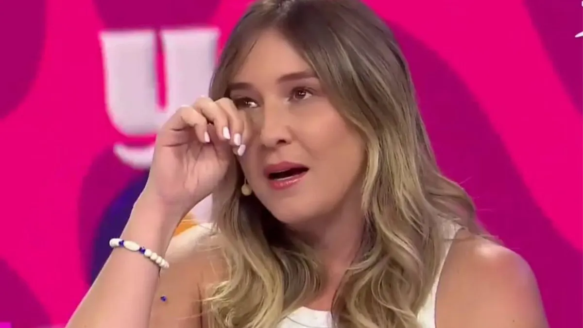 Vale Saini se despide entre lágrimas de "¡Hay que decirlo!" tras una dura experiencia. Vale Saini se despide entre lágrimas de "¡Hay que decirlo!" tras una dura experiencia.