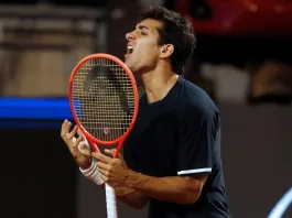 Cristian Garin enfrenta nuevos retos tras su eliminación en Houston y caída en el ranking.