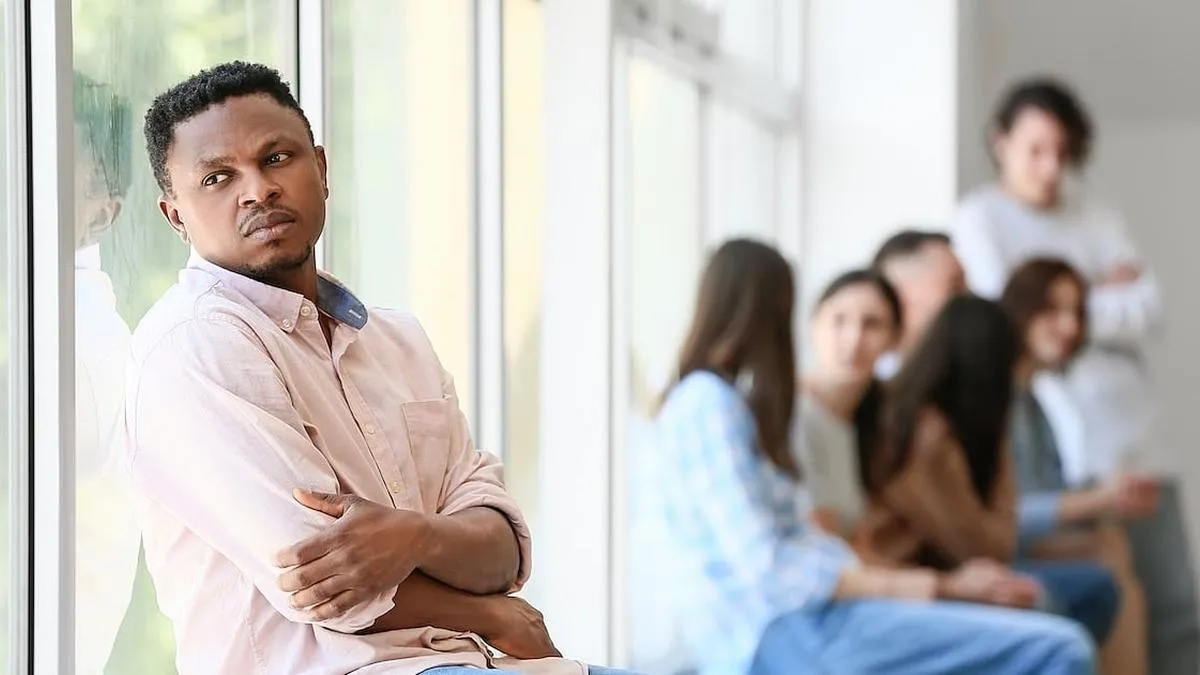 La discriminación eleva significativamente el riesgo de depresión y ansiedad. La discriminación eleva significativamente el riesgo de depresión y ansiedad.