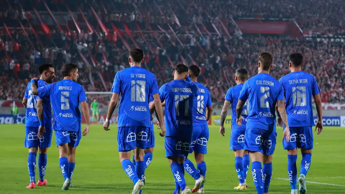 El youtuber reacciona a la suspensión del Superclásico en su visita a Chile.