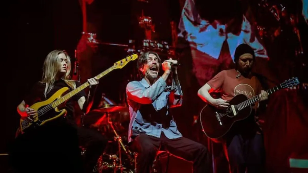 Incubus deslumbró en su primer show en Chile Incubus deslumbró en su primer show en Chile