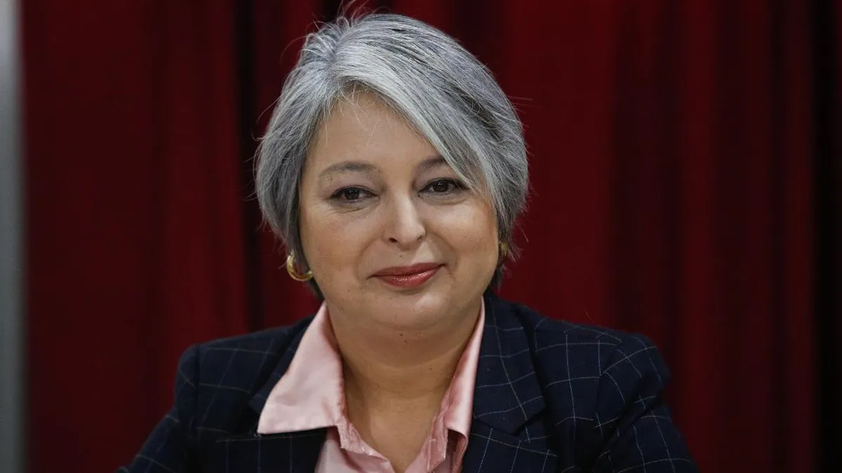 Jeannette Jara (PC) reafirma su compromiso con el Gobierno y su orgullo por su labor. Jeannette Jara (PC) reafirma su compromiso con el Gobierno y su orgullo por su labor.