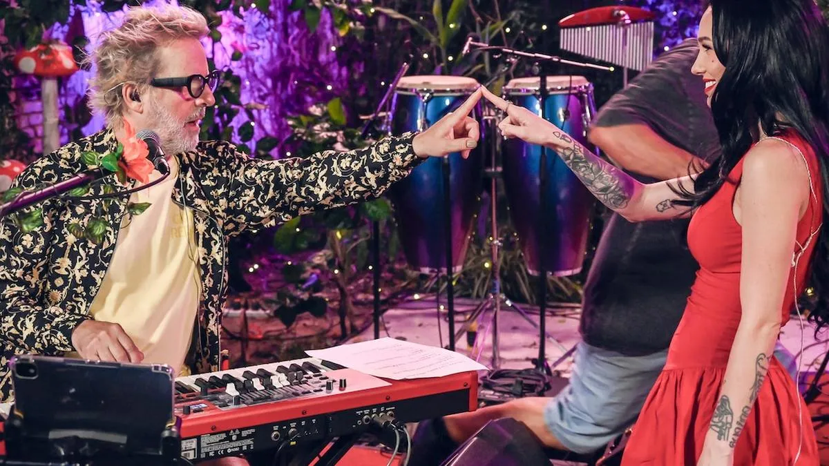 La Joaqui rinde homenaje a Tita Merello con un emotivo tango.